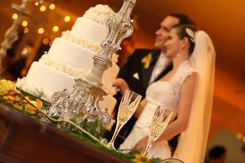 Interpretação de Sonhar: Casamento de Amiga, Ex, Alguém 8 tudo o que significa
