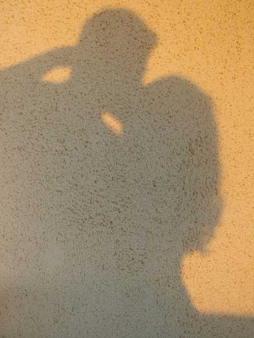 em sombra