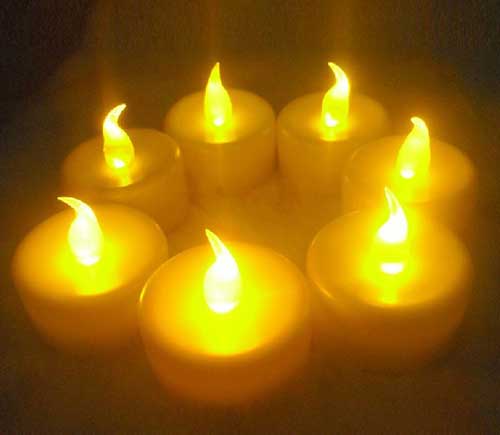 Simpatias com Velas: Emprego, Unir Casal e Amor de Volta 6 em diferentes cores