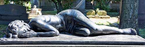 Significados de Sonhar com Sentimentos: Amor, Raiva, Traição 6 estátua